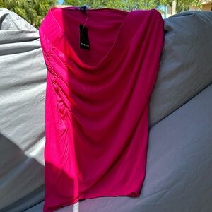 NWT Torrid skirt size 2 no dangle never worn